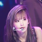 긴 머리로 변신한 사쿠라