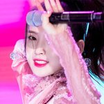 이목구비 크지않아서 더 매력인 <b>여</b><b>돌</b>