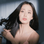 <b>현실</b>에 이런 <b>여자</b> 있으면