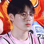 입술 예쁜 남돌의 <b>뷰티</b> 화보