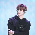 <b>당혹</b>스러울 정도의 미모 男돌