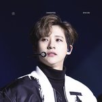 낯설지 않은 잘생김 <b>소유</b> 男돌