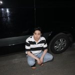 [EXO] 준면이 사진 약간 뱀파이어같이 나오지않았냐