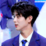 뜬금없지만 어제 김민규 ㄹㅇ 잘생기지 않았음??