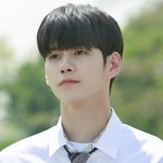 [모두드루와] 옹성우 드라마 <b>포스터</b> 비하인드 분위기 좀 봐봐