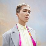 [위너] 루이비통 공계에 올라온 사진