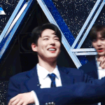 [프듀X] <b>최병찬</b> 안으려다가 한승우한테 토스해주는 이진혁이래