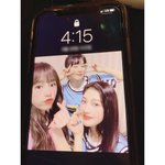 <b>최예나</b> 폰배경에 레드벨벳 조이 슬기
