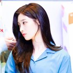 <b>특유</b>의 분위기 흐르는 女돌