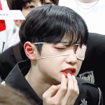 손<b>동표</b>말투너무귀여워