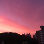 야드라 밖에 <b>하늘색</b> 짱 이뽀