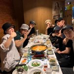 [EXO] 일어나자마자 <b>겁나</b> 행복하네