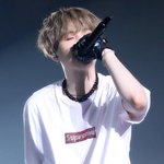 이 아이돌들 약간 그라데이션 같음