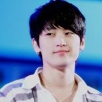 vos 최현준  아이돌이였으면 완전 다 씹어먹었을상