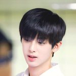 [드루와] 나 고3이라 낼부터 <b>생얼</b>로다닐건데 ㅜ짝남