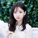 <b>나연</b>천사