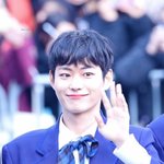 너네는 <b>바닥</b>에 돈 보이면 그냥 가져??