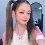 장원영 양갈래 포니테일한거