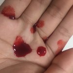 나 3일밤샜는데 <b>코피</b>나ㅜㅜㅠㅠ