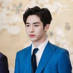 윈윈이 <b>변발</b>한거 본 사람