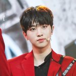 애들아 <b>이협</b> 외모 좀 봐줘ㅜㅜ떡상해야돼