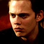 원래 학벌 안좋은 친척들이 더 공부로 <b>지롤</b>하는듯