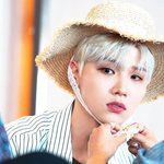 [모두드루와] 방탄 슈가 닮은듯한 신인 아이돌