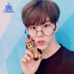 [<b>프듀X</b>] 김우석 안경 공용임?