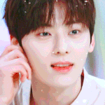 <b>황민현</b> vs 길거리 한남들