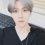 [EXO] 같은사진인데 백현이 <b>갭</b>은 이거징