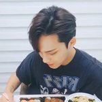 셉틴 민규 엄청 잘먹긴하는구나