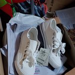 [댓글부탁해] 스니커즈 ㅈㄴ <b>저렴</b>하게 샀음 ㄱㅇㄷ