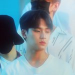 세븐틴 민규 옷 뭐야...?