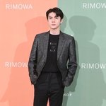 [EXO] 오늘 사진들 이제봤는데왤케 잘생김