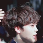 [드루와] 친구랑 영화보러 가는디 옷 <b>츄</b>반좀