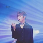 [댓글부탁해] 김우석 이 <b>착장</b> 유가릿 보고싶다