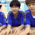 [프듀X] 얘네 <b>양옆</b>으로 쓰러지는거 귀엽다ㅋㅋ