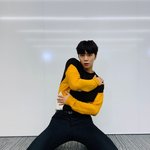 [NCT] 놀리는 <b>와중</b>에 이렇게 잘생겨도 되냐