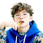 '<b>너드</b>미' 마저 매력적인 아이돌