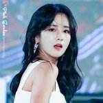 <b>입덕</b>을 부정할 수 없는 씹<b>덕</b> 여돌