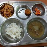 <b>X</b><b>밥</b>이 되기를 강요 받은 삶