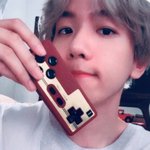 [EXO] 포카 <b>스캔</b>본 떴다