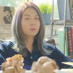 <b>무대</b>의상 입고 어머니 빈소 지킨 아이돌