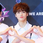 [프듀X] <b>송형준</b> 기사짤 ㄷㄷㄷㄷ