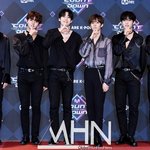 [프듀<b>X</b>] 엠카 기사사진 뜸