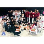 [프듀X] 단체<b>사진</b>에서마저 수납당한 <b>연생</b>