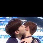 구정모가 <b>안고</b> 있는 애 ㄴㄱ?