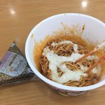 어제 아침에 불닭 아침으로 먹을까라고 썼던 쓰닌데
