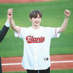 [강다니엘] <b>무장</b>해제 시키는 웃음