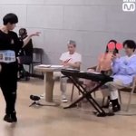 [프듀<b>X</b>] 살다가.. 이 <b>영상</b> 나도 볼수 있겠죠